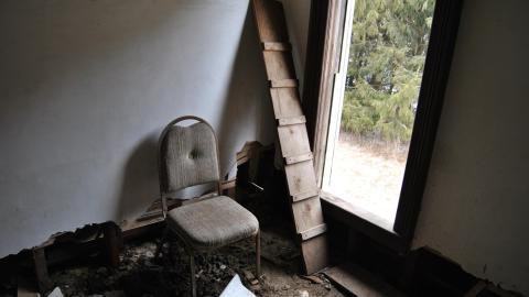 Falling In And Out - March 2013 - DSC_0163.JPG