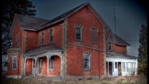 Tire swing - North-Oakville-farm198.jpg