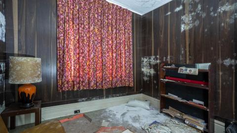 Bikes N Stuff - abandoned bikers house with motorcycles-5.jpg