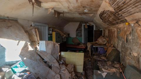 Bikes N Stuff - abandoned bikers house with motorcycles-15.jpg