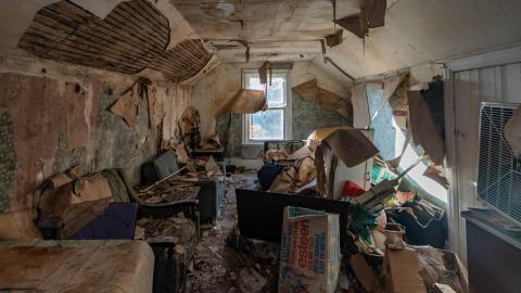 Bikes N Stuff - abandoned bikers house with motorcycles-17.jpg