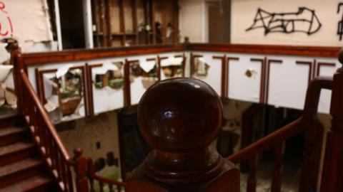 Photo from Welcome to Hell!