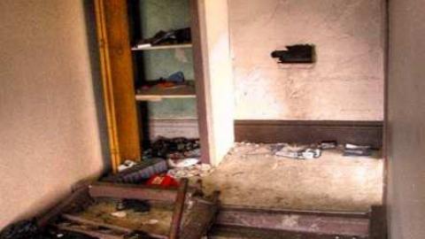 What a Dump (Sorry) - Old-White-House-Lower-Baseline79.jpg