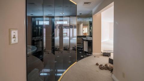 March 13th, 2019 - Abandoned 4 Million Dollar Mansion Toronto-34.jpg