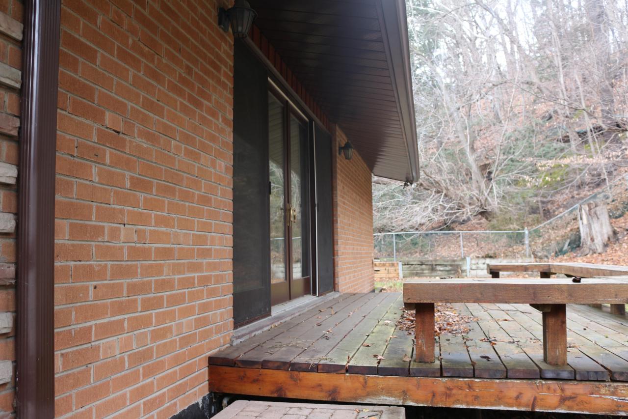 "Aspiring Architecture Students" (Exteriors) - IMG_7210.JPG