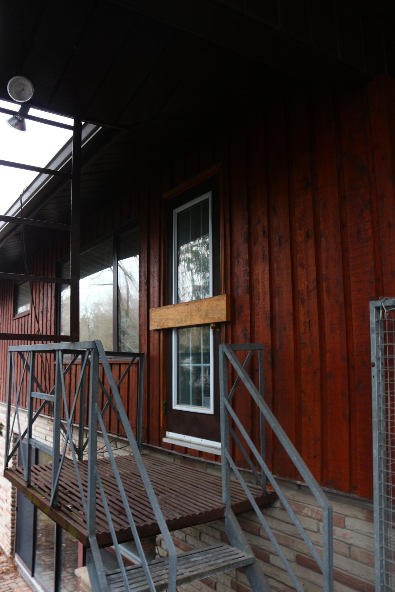 "Aspiring Architecture Students" (Exteriors) - IMG_7212.JPG