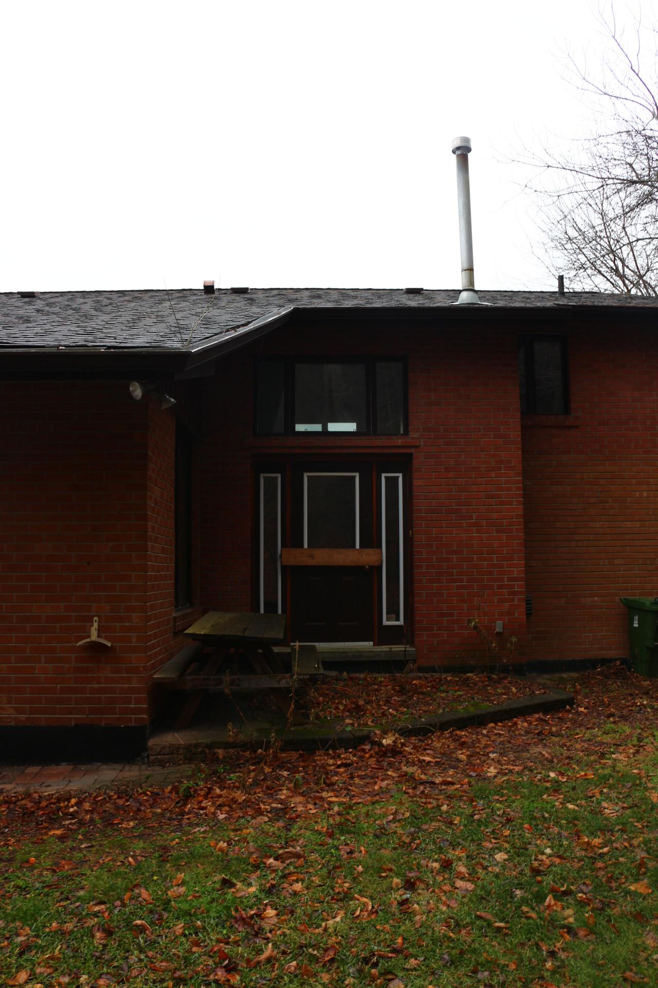 "Aspiring Architecture Students" (Exteriors) - IMG_7215.JPG