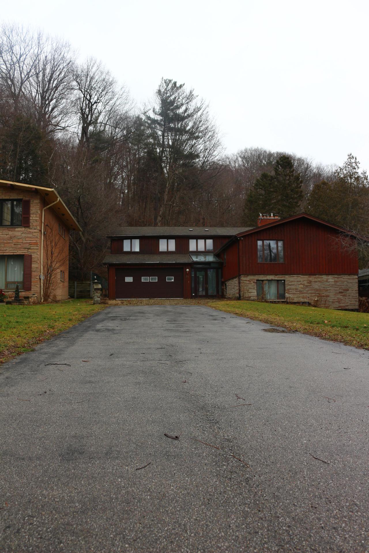 "Aspiring Architecture Students" (Exteriors) - IMG_7222.JPG