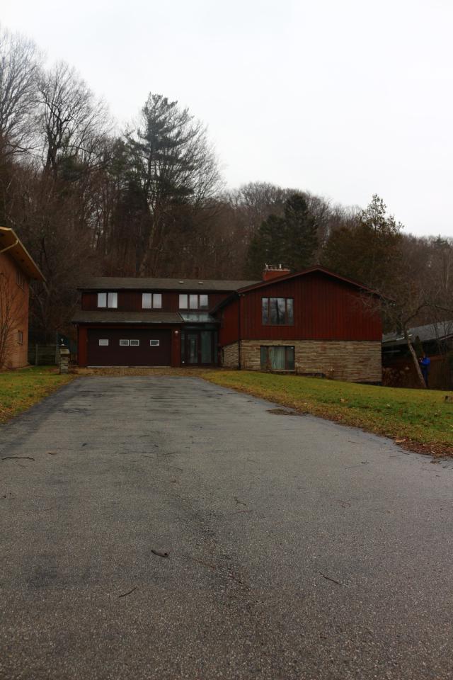 "Aspiring Architecture Students" (Exteriors) - IMG_7224.JPG