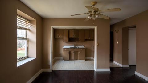 The Brant Park Cooperative Apartments - EXPLORING AN ABANDONED APARTMENT BUILDING-9.jpg