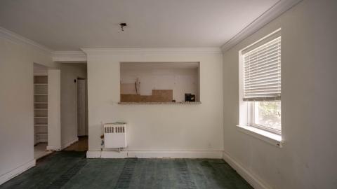 The Brant Park Cooperative Apartments - EXPLORING AN ABANDONED APARTMENT BUILDING-23.jpg