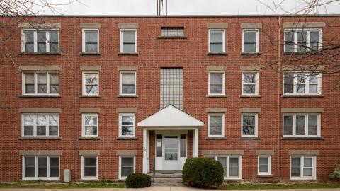 The Brant Park Cooperative Apartments - EXPLORING AN ABANDONED APARTMENT BUILDING-29.jpg