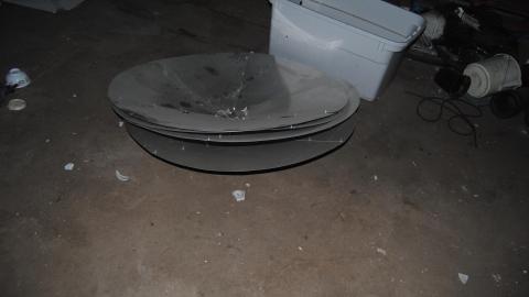 2 Scoops - April / November 2013 - DSC_0121.JPG