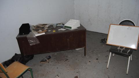 2 Scoops - April / November 2013 - DSC_0130.JPG