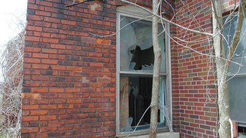 2 Scoops - April / November 2013 - DSC_0151.JPG