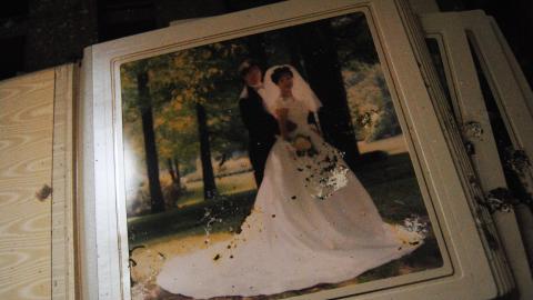 2 Scoops - April / November 2013 - 1.jpg