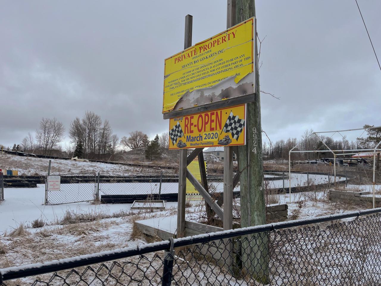 No Karts = Broke Hearts - 01/23 - IMG_0491.jpg