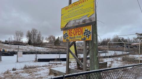 No Karts = Broke Hearts - 01/23 - IMG_0491.jpg