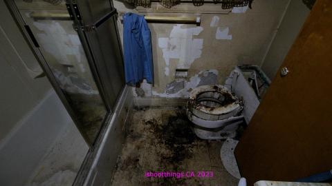 Filth Encrusted With Filth - IMG_4163.JPG