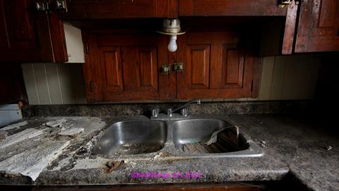 The Legacy Of Decay - DEC 2022 - IMG_2451.JPG