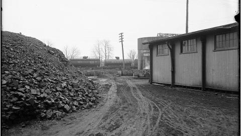 Before It Was Abandoned - Lever Brothers Soap Works - Danger in yard from Shunting trains.jpg
