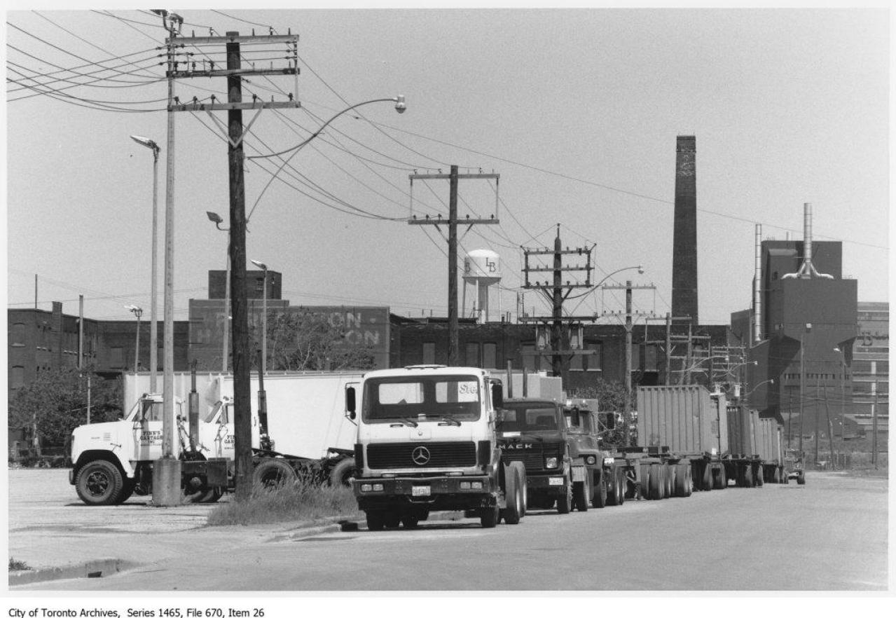Before It Was Abandoned - Mill looking east to Unilever Factory. Between 1988 and 1990.jpg