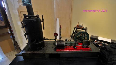 "Walking" Adjacent "Beams" - JAN 2023 - IMG_3867.JPG