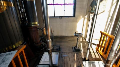 "Walking" Adjacent "Beams" - JAN 2023 - IMG_3892.JPG