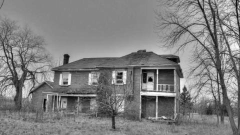 Enter and Die - DSC_9894_tonemapped.jpg