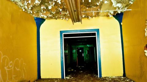 2012 Visit 1 - Biscuits30.jpg