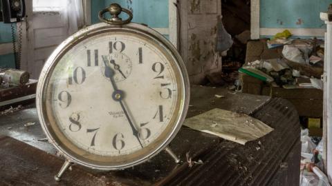 2014 and 2015 - abandoned house walkers line burlington ontario-8-2.jpg