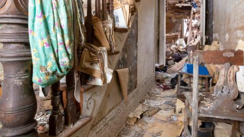 2014 and 2015 - abandoned house walkers line burlington ontario-8.jpg