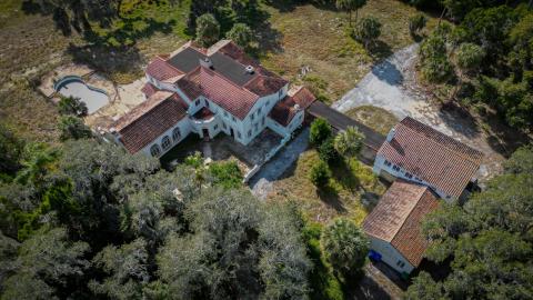 The Bin Laden's Family Mansion - A36421FE-3BB8-4BD6-9F87-23936D1B02FB.jpeg