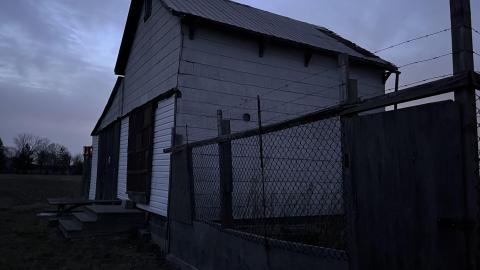 Cooped Up - 35DC6A70-4EDC-4EFB-AF0D-2B53563398A6.jpeg