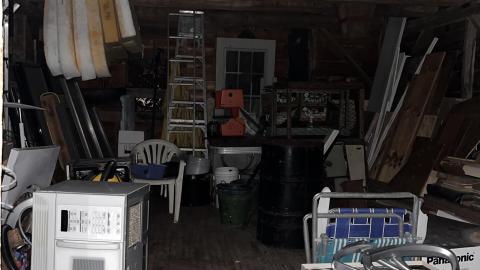 Cooped Up - C1CE9059-1BE0-4274-AE4E-BAC0DE36D90D.jpeg