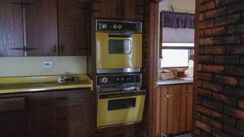 Chair-y Decayed - February 2023 - IMG_3653.JPG