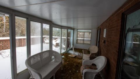 Chair-y Decayed - February 2023 - IMG_3669.JPG