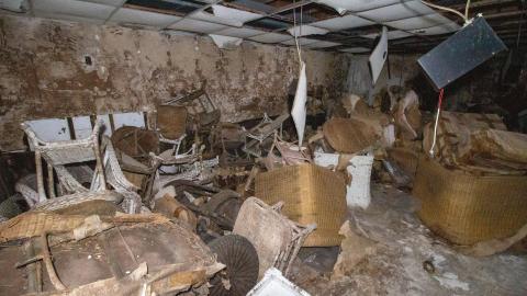 Chair-y Decayed - February 2023 - IMG_3673.JPG