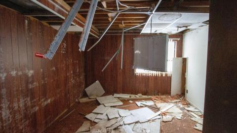 Chair-y Decayed - February 2023 - IMG_3676.JPG