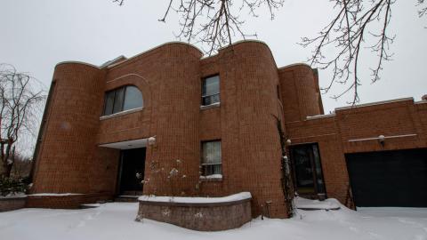 Photo from 2 Screws Away - Febuary 2023 (Exteriors)