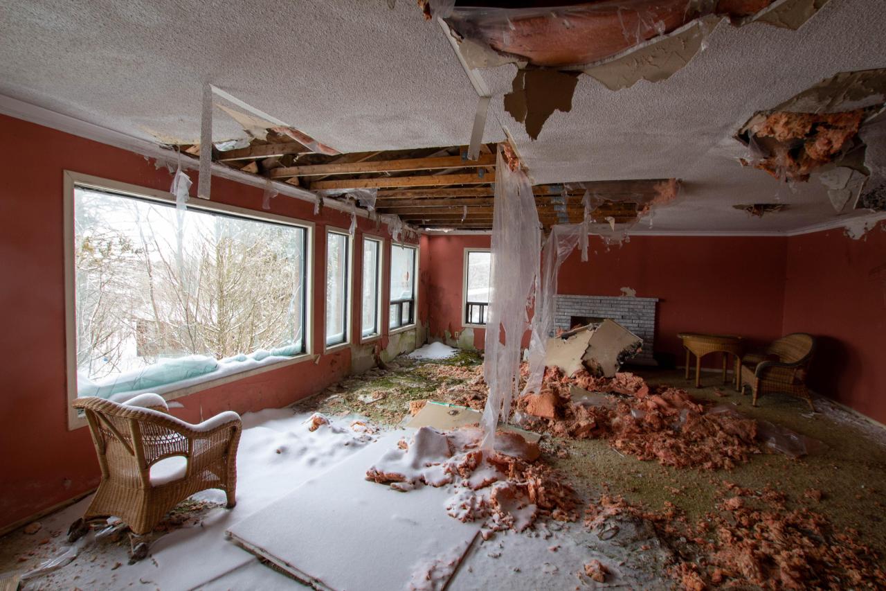 Have A Seat - Febuary 2023 - ruined_staircase-8930.jpg