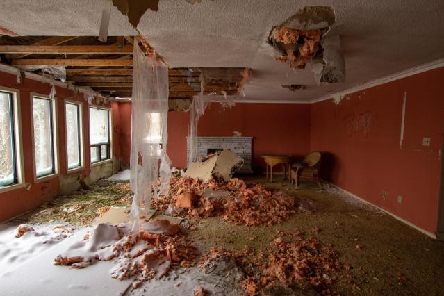 Have A Seat - Febuary 2023 - ruined_staircase-8932.jpg