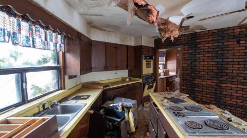 Have A Seat - Febuary 2023 - ruined_staircase-8968.jpg