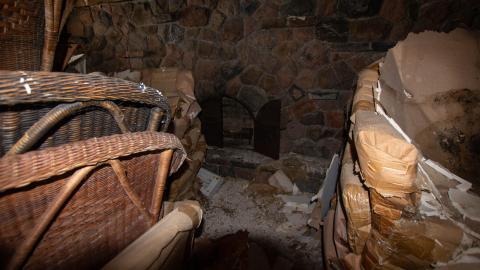 Have A Seat - Febuary 2023 - ruined_staircase-9007.jpg