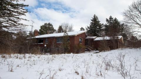 Have A Seat - Febuary 2023 - ruined_staircase-9041.jpg