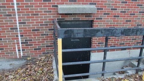 Daytime Visit/Nightime Entry - IMG_0417.JPG