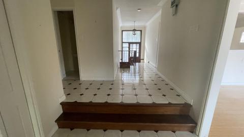 70s bungalow - 172EAA65-C600-418B-9EEF-A370C8026049.jpeg