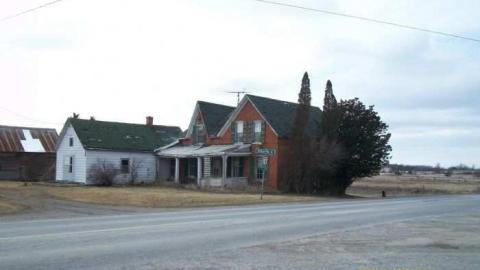 Farmhouse - 1969-County-Road-456.jpg