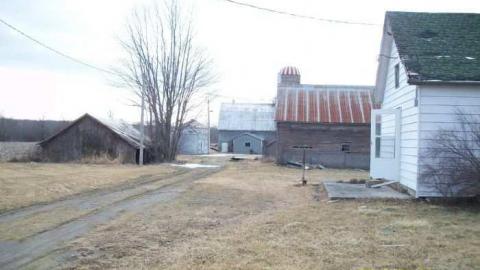 Farmhouse - 1969-County-Road-451.jpg