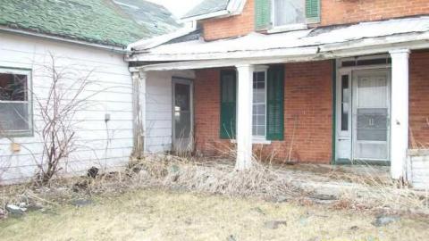 Farmhouse - 1969-County-Road-455.jpg